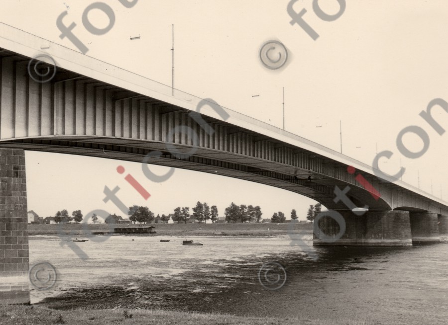 Südbrücke (foticon-duesseldorf-0077.jpg)